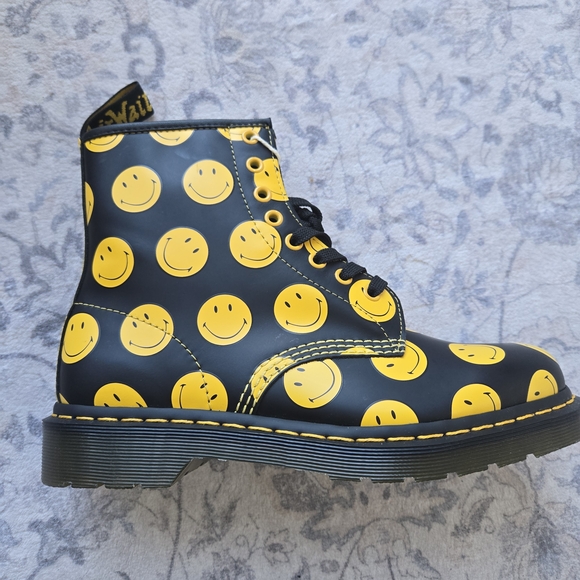 Dr. Martens Smiley Face Black & Yellow 8-Eye Boots - Picture 2 of 5